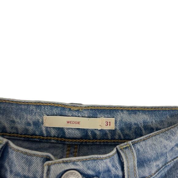 Levi's Vintage Big E Wedgie Women's Size 31 Light Wash Button Fly Cropped Jeans - Picture 8 of 11